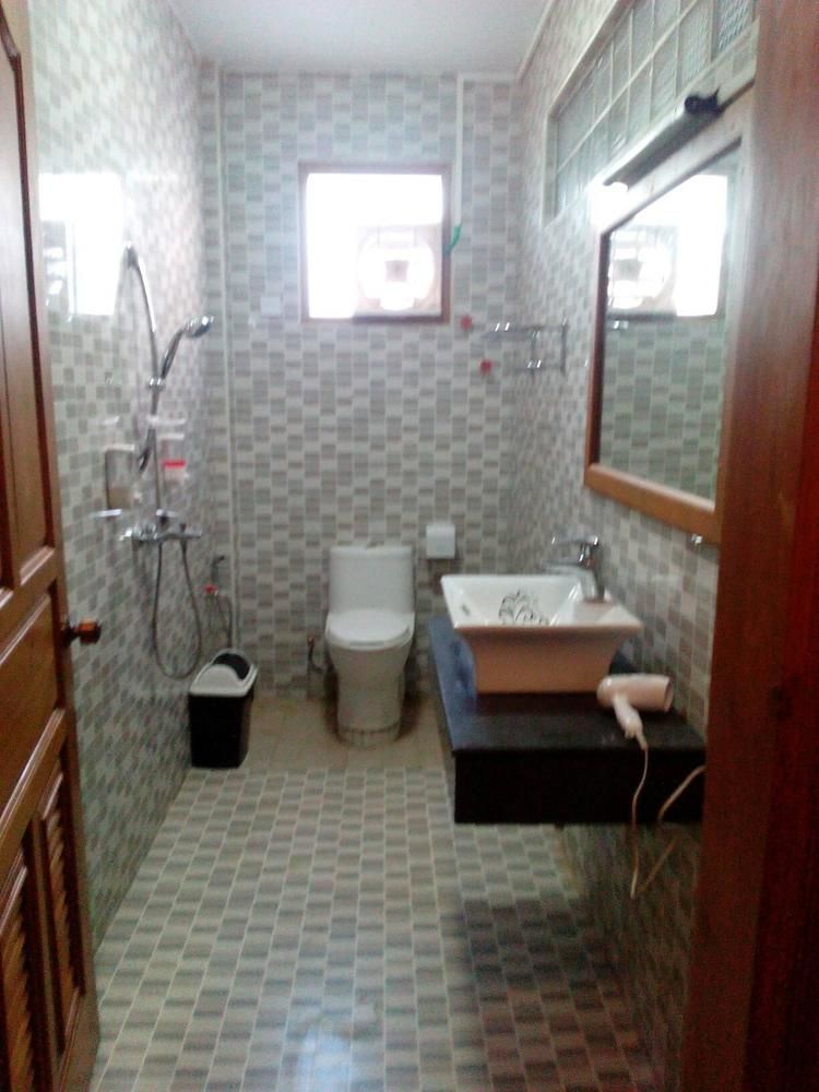 Four Rivers B&B Mandalay Esterno foto